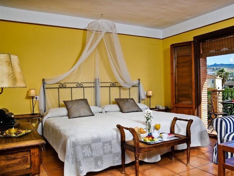 Hotel La Garapa Cájar エクステリア 写真