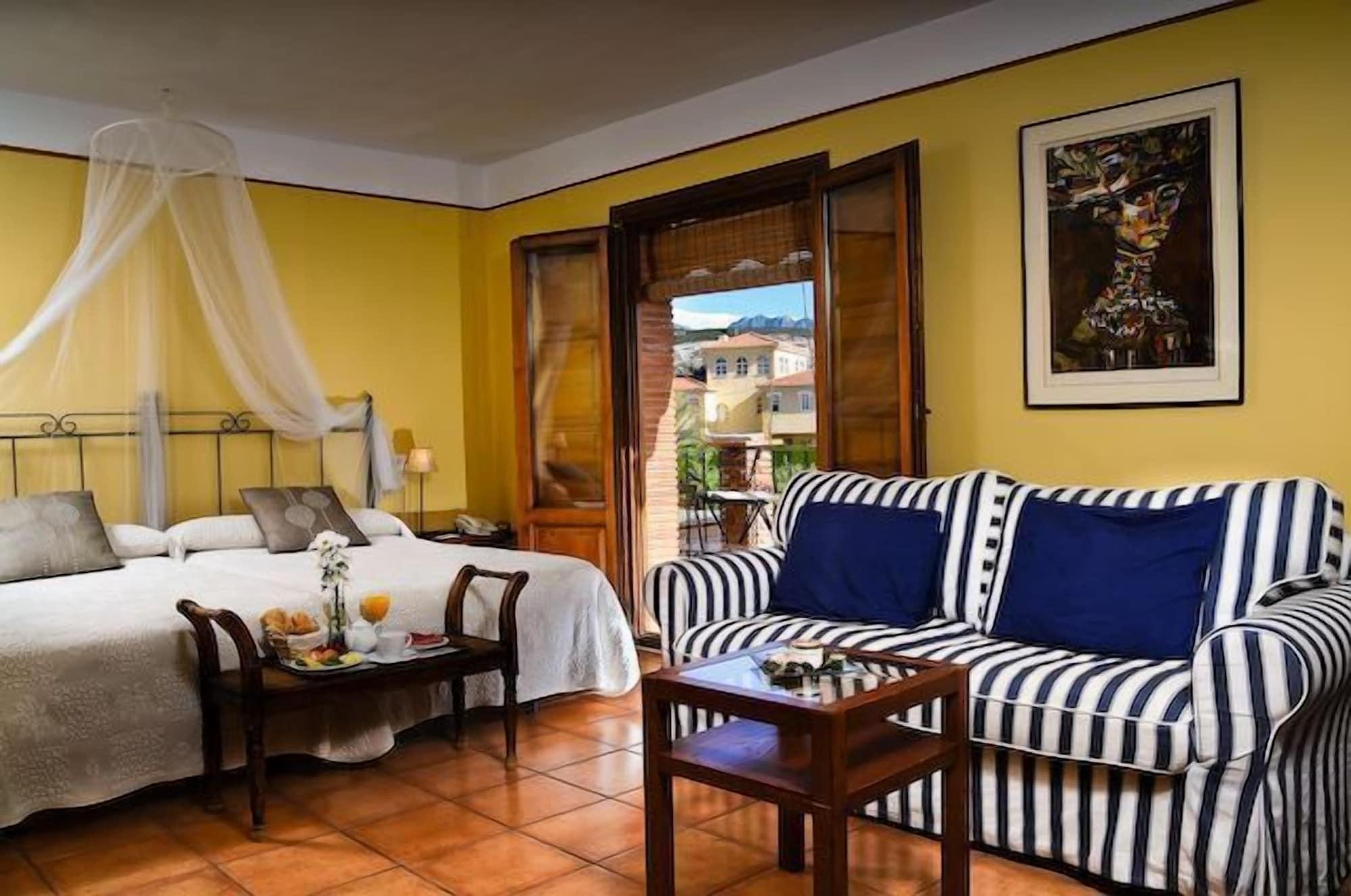 Hotel La Garapa Cájar エクステリア 写真